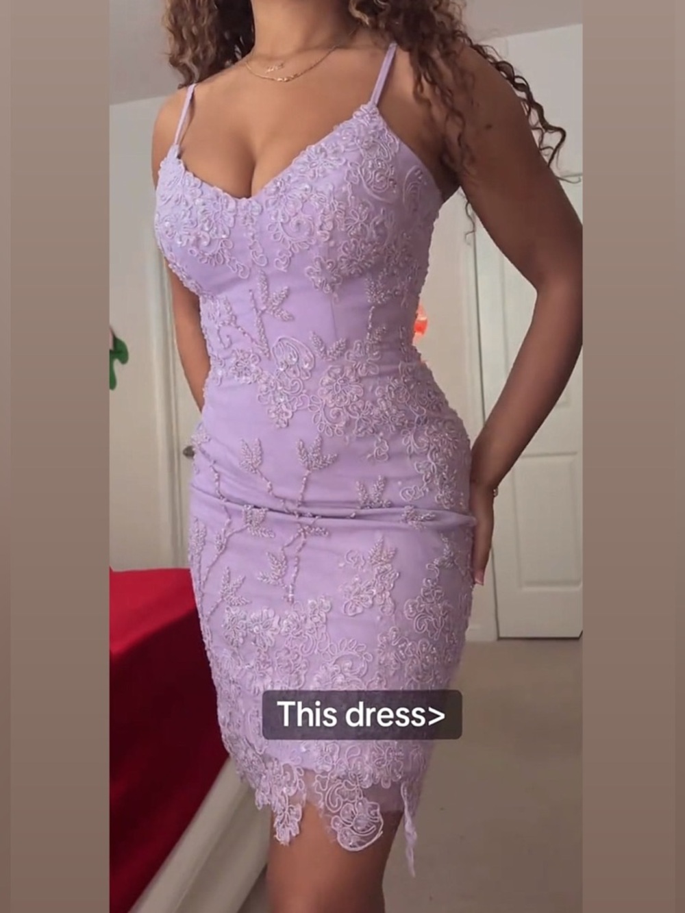 Lavender Lace Spaghetti-Strap Dress - Elegant Women's Evening Dress